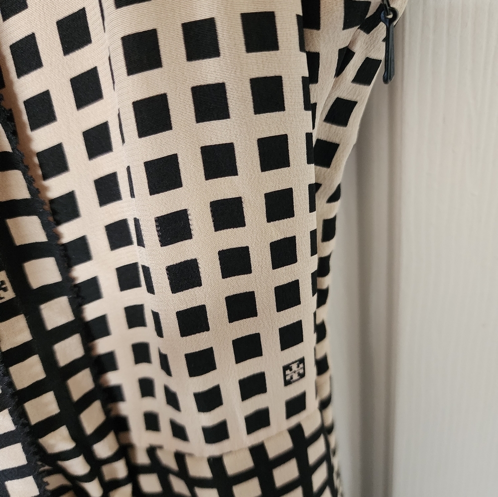 Tory Burch dress - Picture 7 of 9